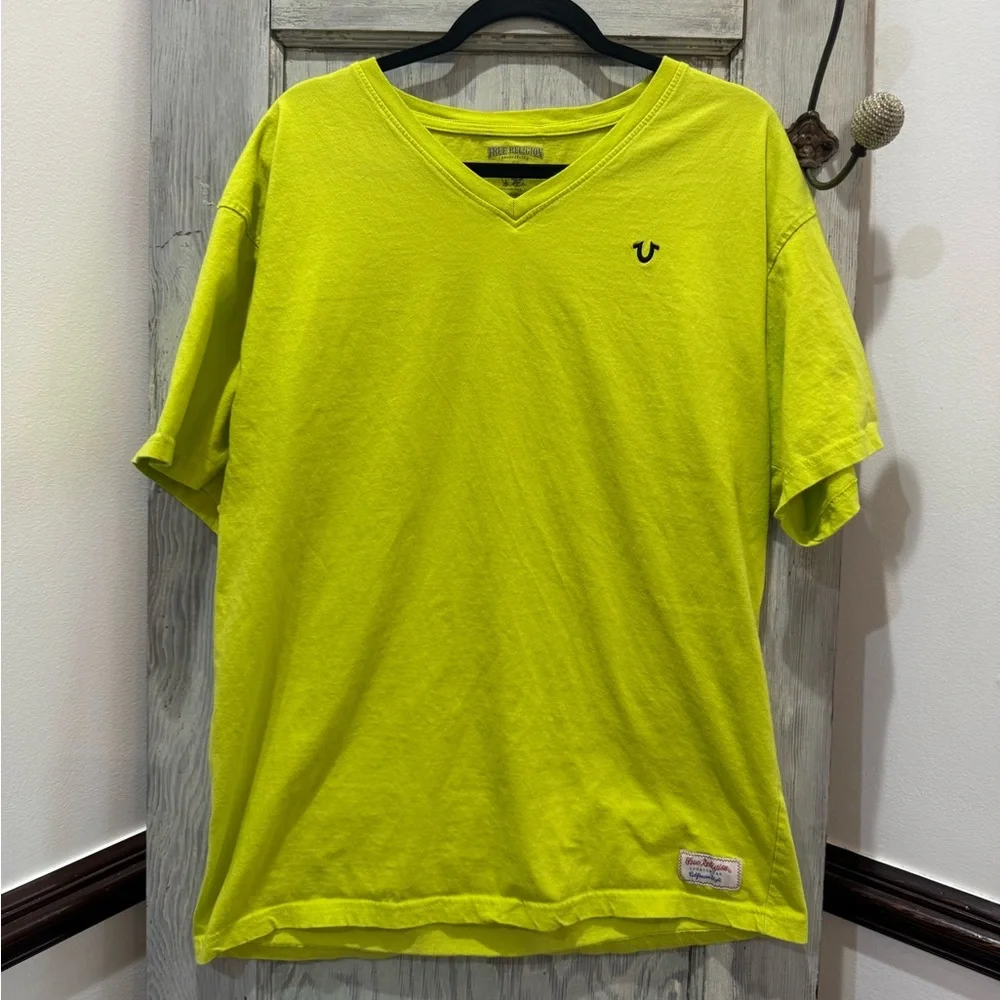 True Religion Buddha Logo T Shirt Size XL